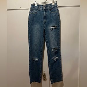 Bran new straight leg jeans